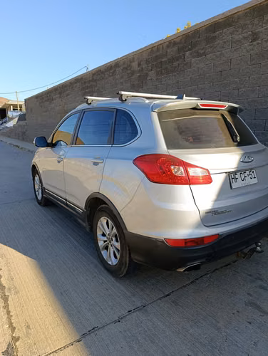vendo chery grand tiggo año 2015