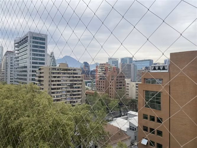 Departamento en arriendo de 2 dorm. en Las Condes - Imagen 9