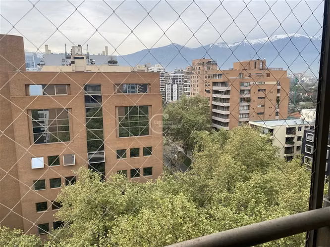 Departamento en arriendo de 2 dorm. en Las Condes - Imagen 10