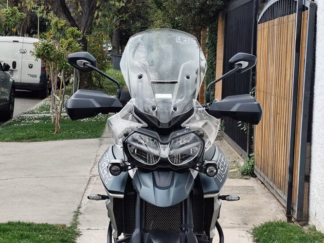 TRIUMPH TIGER 800 - Imagen 8