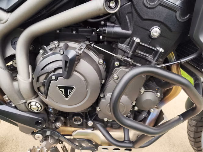 TRIUMPH TIGER 800 - Imagen 12