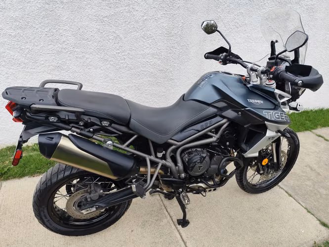 TRIUMPH TIGER 800 - Imagen 3
