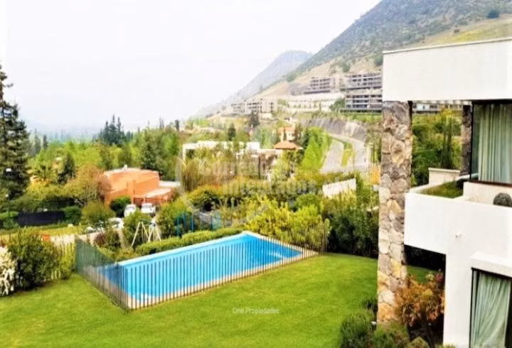 Casa en venta en Lo Barnechea - Imagen 2