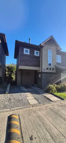 Llega con las maletas: townhouse full amoblado a (184322)