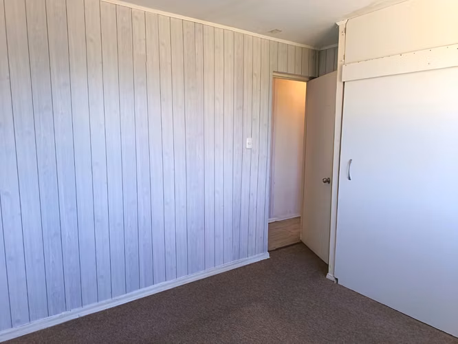 VENTA DE MODERNO DEPARTAMENTO EN CORONEL - Imagen 9