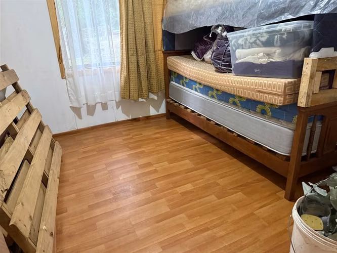 Se vende acogedora cabaña en exclusivo Loteo en Vilches