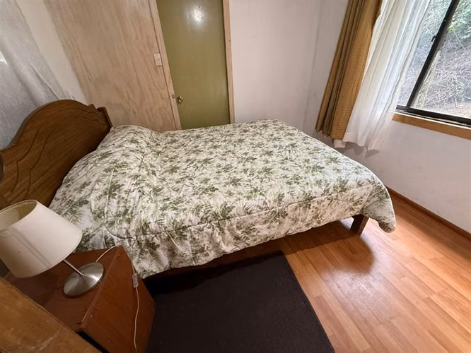 Se vende acogedora cabaña en exclusivo Loteo en Vilches
