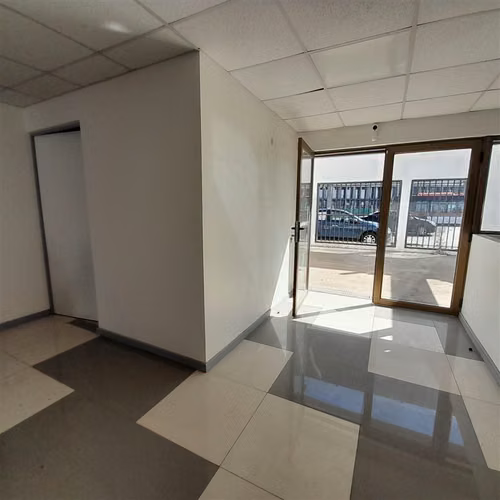 Local Comercial en arriendo en Maipú - Imagen 18
