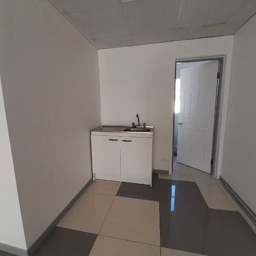 Local Comercial en arriendo en Maipú - Imagen 6