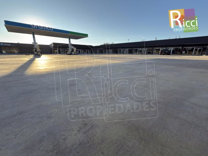 Locales en Strip Center Los Escribanos!!! Rengo
