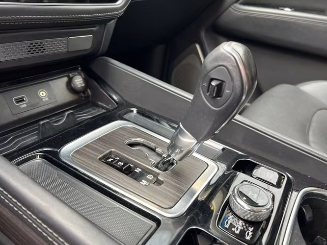 SSANGYONG REXTON 2.0 AT 4X4 FULL - 2019 | 4750 - Imagen 17