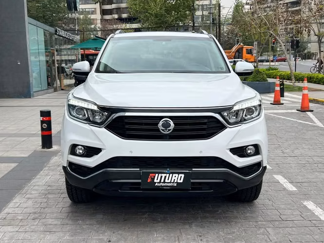 SSANGYONG REXTON 2.0 AT 4X4 FULL - 2019 | 4750 - Imagen 2