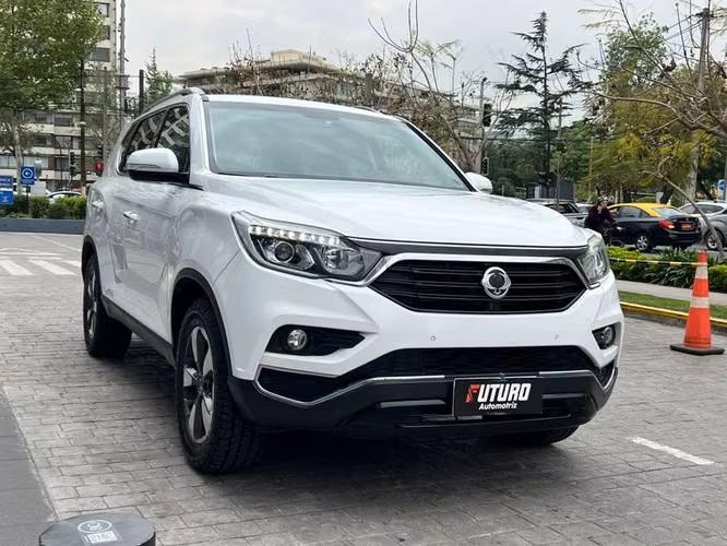 SSANGYONG REXTON 2.0 AT 4X4 FULL - 2019 | 4750