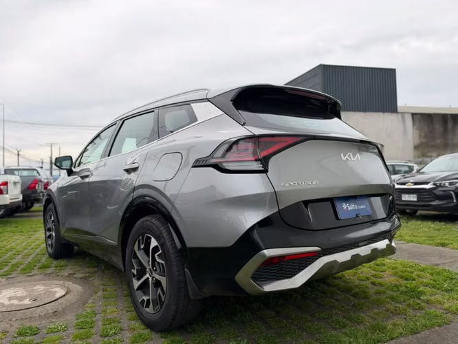 Kia Sportage SPORTAGE EX 2.0L 6AT GSL AWD 2023 - Imagen 7