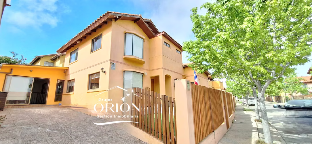 ARRIENDO Casa Amplia y Luminosa0 (184386) - Imagen 1