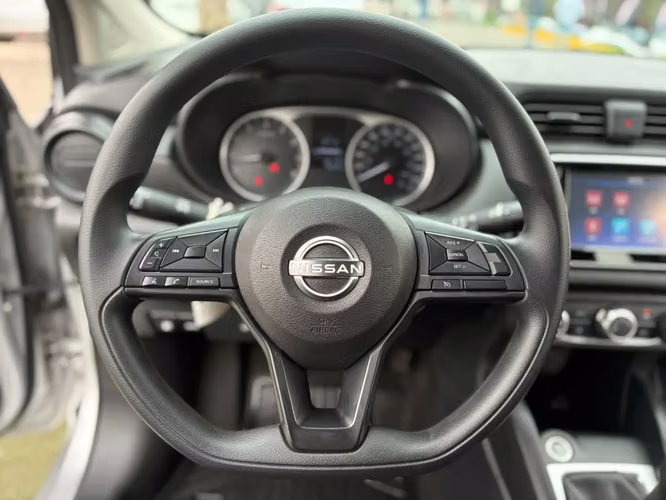 Nissan Versa 1.6 SENSE 4X2 MT 4P 2025 - Imagen 15