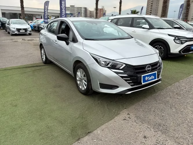 Nissan Versa 1.6 SENSE 4X2 MT 4P 2025 - Imagen 3