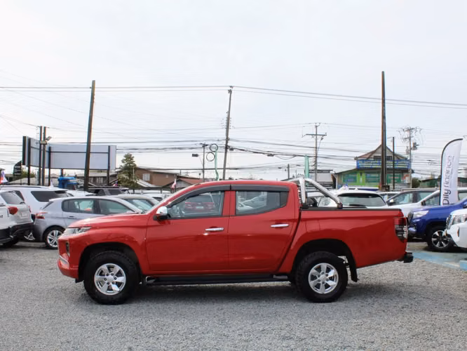 MITSUBISHI L200 KATANA CRT 4X4 2023 - Imagen 13