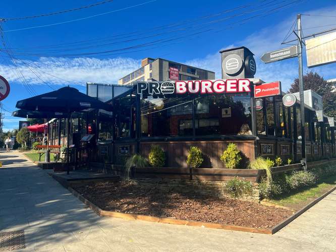 SE VENDE DERECHO DE LLAVE – RESTAURANTE