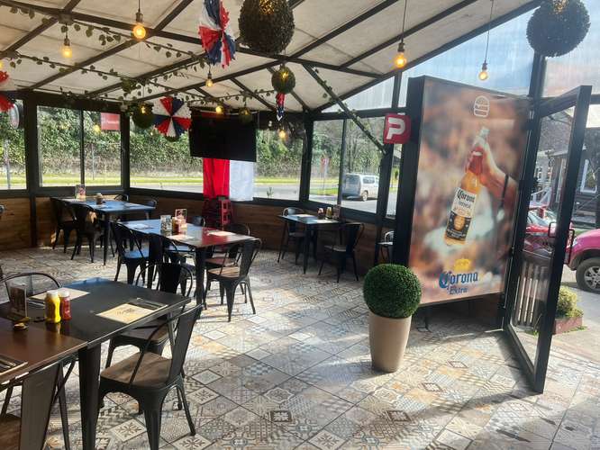 SE VENDE DERECHO DE LLAVE – RESTAURANTE