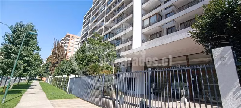 Arriendo depto 2D/2B San José de la Sierra, Mall Sport