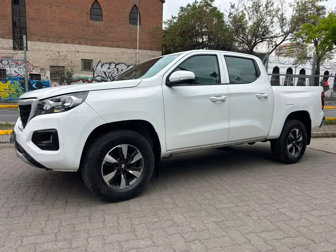 PEUGEOT LANDTREK ACTIVE BLUEHDI 180 4X4 AT - 2023 | 4813 - Imagen 3