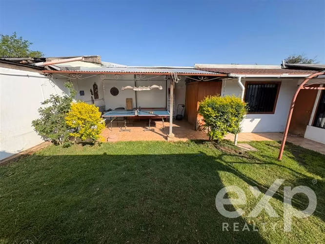Tu Hogar Ideal: Amplia Casa a Pasos del Metro El Parron - Imagen 22