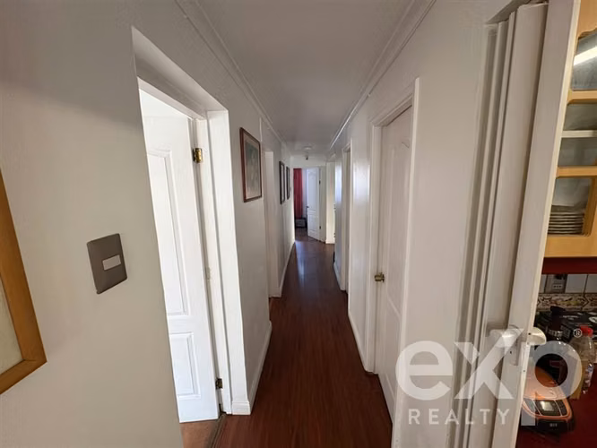 Tu Hogar Ideal: Amplia Casa a Pasos del Metro El Parron - Imagen 12