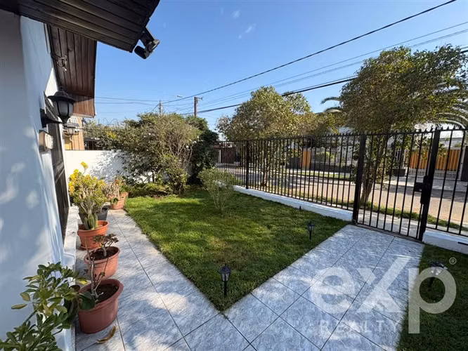 Tu Hogar Ideal: Amplia Casa a Pasos del Metro El Parron - Imagen 29