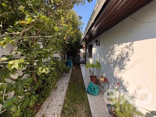 Tu Hogar Ideal: Amplia Casa a Pasos del Metro El Parron - Imagen 26