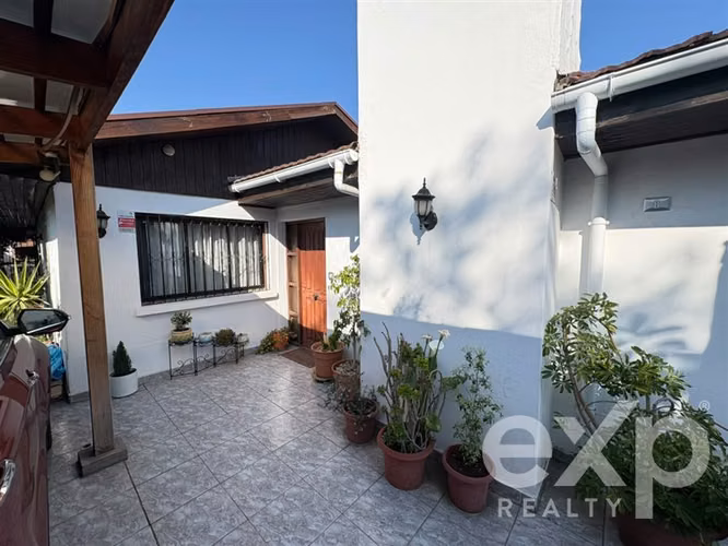 Tu Hogar Ideal: Amplia Casa a Pasos del Metro El Parron - Imagen 28