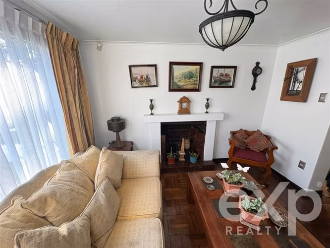 Tu Hogar Ideal: Amplia Casa a Pasos del Metro El Parron - Imagen 6