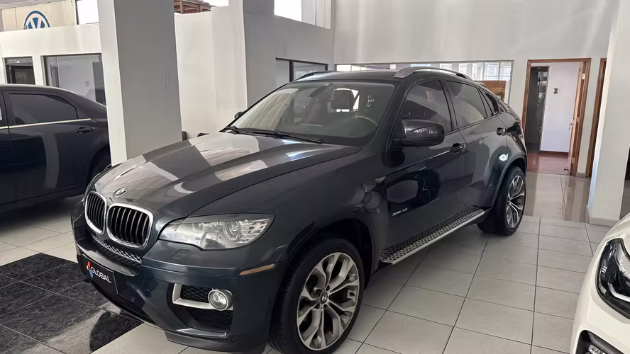 BMW X6	X Drive 3.0 AÑO 2013-	$22.500.000
