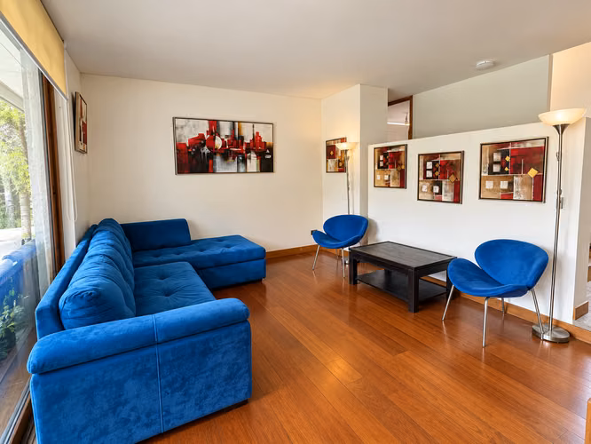 CASA MEDITERRANEA EN VENTA EN ALTOS DE CHICUREO - Imagen 4