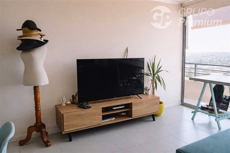 Departamento 2D en Avenida Ecuador Conectividad y funcional - Imagen 4