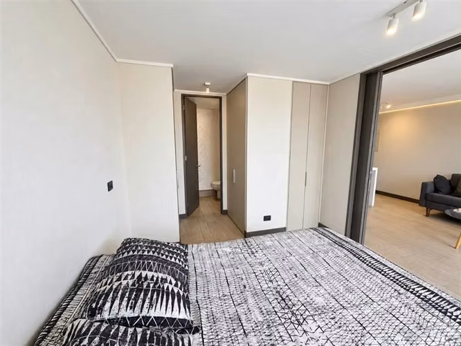 Departamento en arriendo de 1 dorm. en Las Condes - Imagen 4