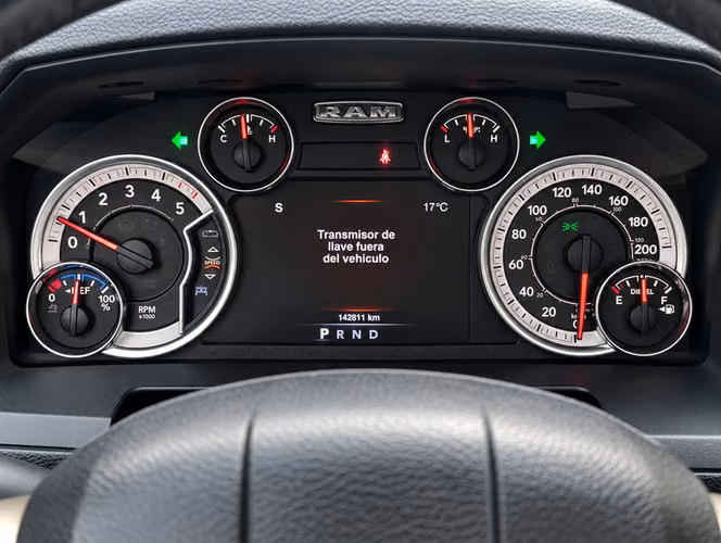 RAM 1500 LARAMIE SPORT CREW CAB - 2020 | 4822 - Imagen 9