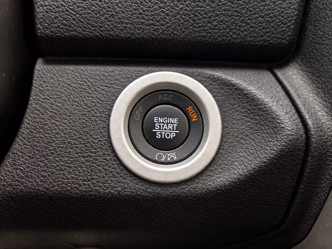 RAM 1500 LARAMIE SPORT CREW CAB - 2020 | 4822 - Imagen 16