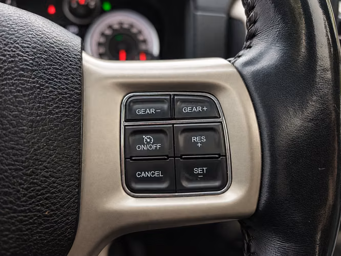 RAM 1500 LARAMIE SPORT CREW CAB - 2020 | 4822 - Imagen 15