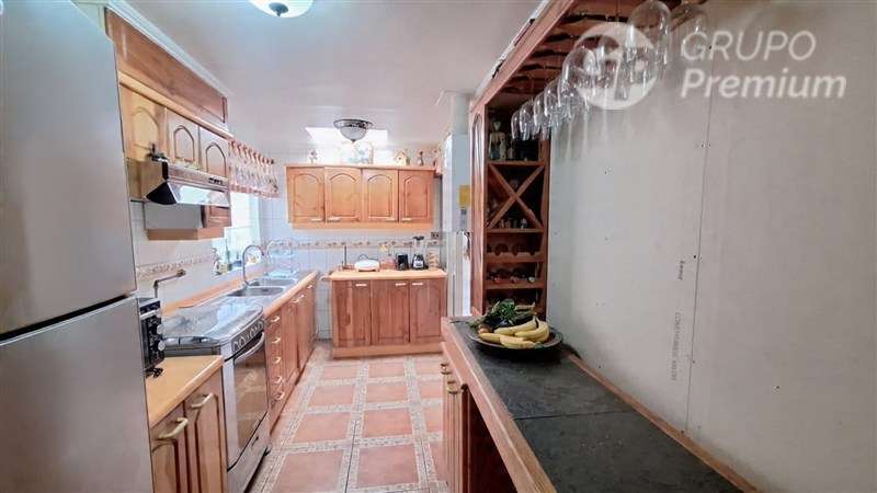 Amplia Casa en venta de 4D, 3B, 1E en Temuco - Imagen 5