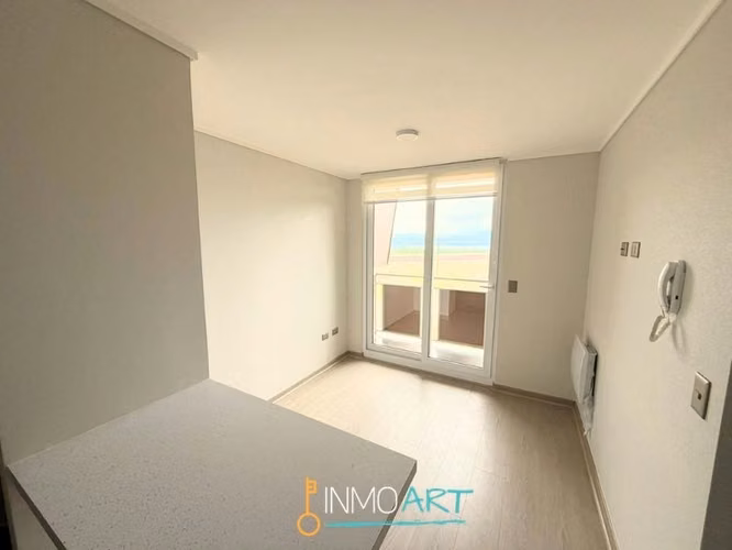 Se arrienda departamento año corrido, 2 dorm. en Villarrica