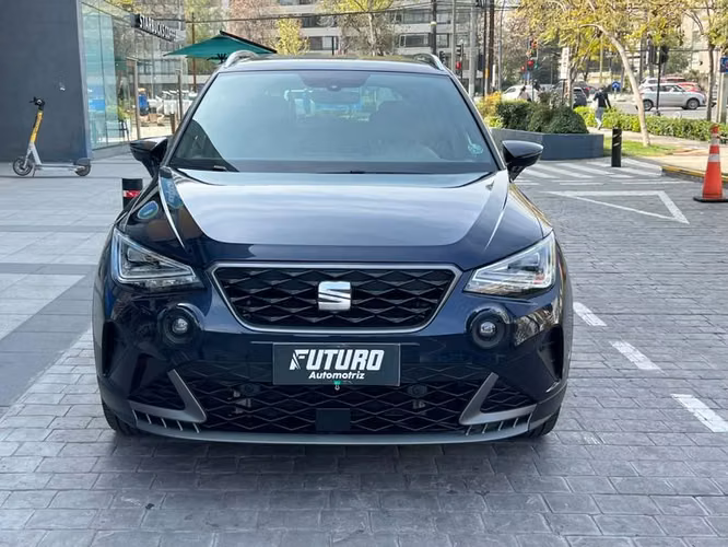 SEAT ARONA FR 1.6L AT6 - 2024 | 4703 - Imagen 2