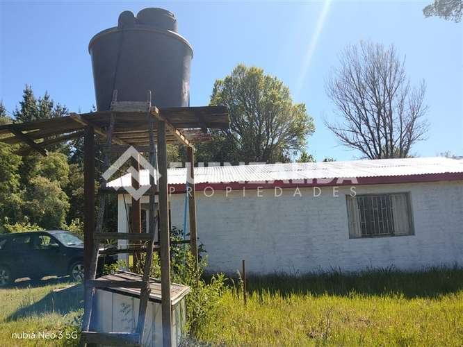 Parcela 8000 m2 con Casa, Piscina y Quincho San Rosendo