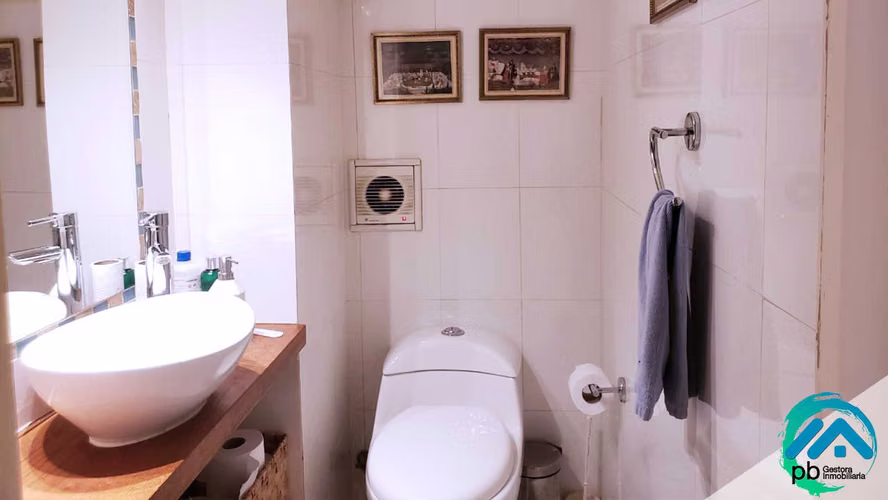 Luminosidad y Amplitud en Hogar Acogedor (184420) - Imagen 5