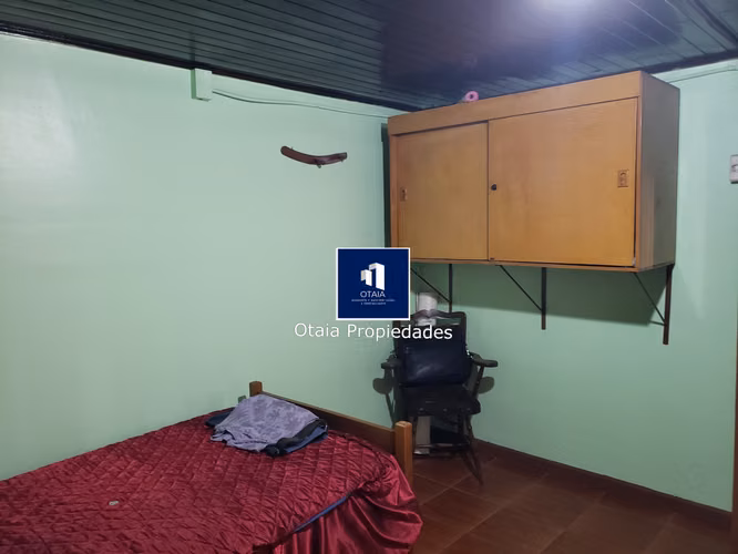 Venta de casa comercial en comuna San Ramon, 3 dormitorios, 3 baños