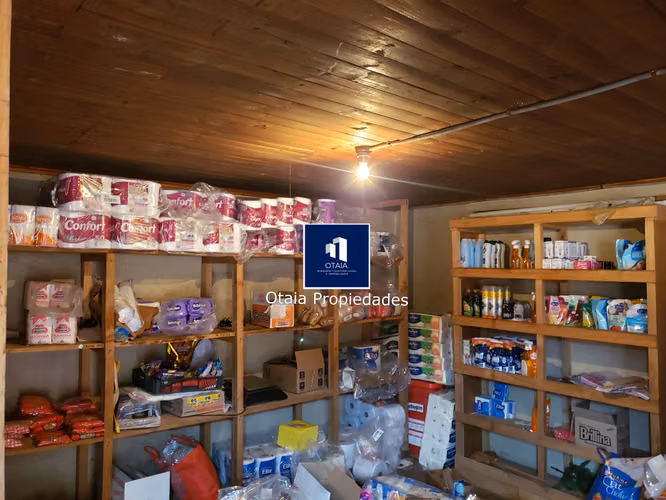 Venta de casa comercial en comuna San Ramon, 3 dormitorios, 3 baños