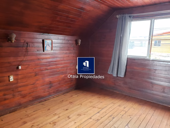 Venta de casa comercial en comuna San Ramon, 3 dormitorios, 3 baños