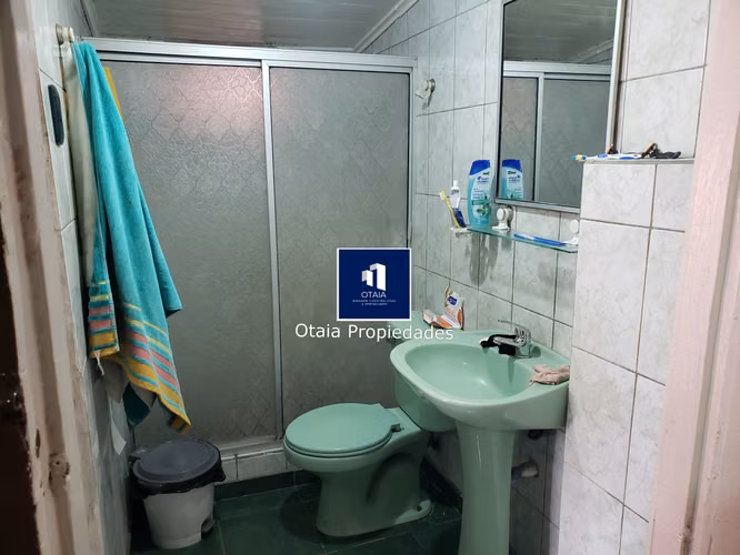 Venta de casa comercial en comuna San Ramon, 3 dormitorios, 3 baños
