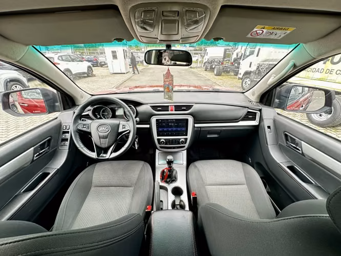Jac T8 2.0 Comfort Mt 4x2 2023 - Imagen 19