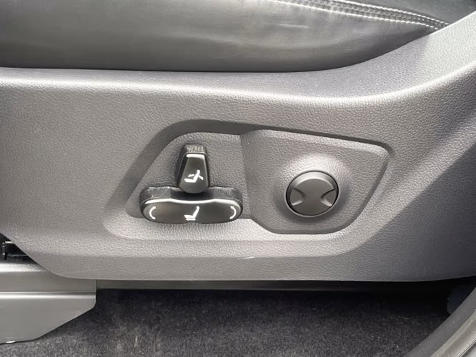 Ssangyong Musso 2.2 Limited Plus At 4x4 Diesel...
